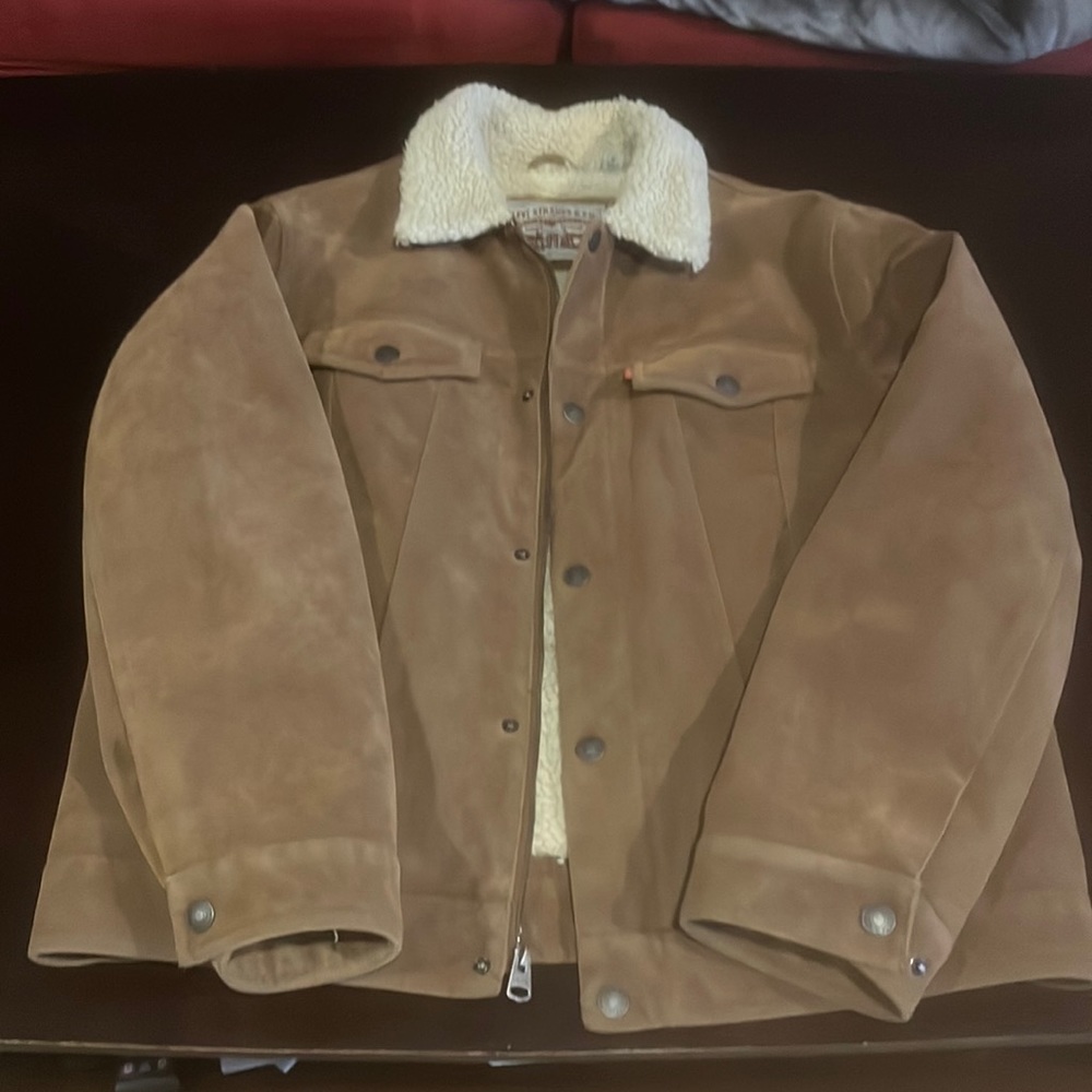 Levi’s Men’s Faux Suede Trucker Jacket Size Medium